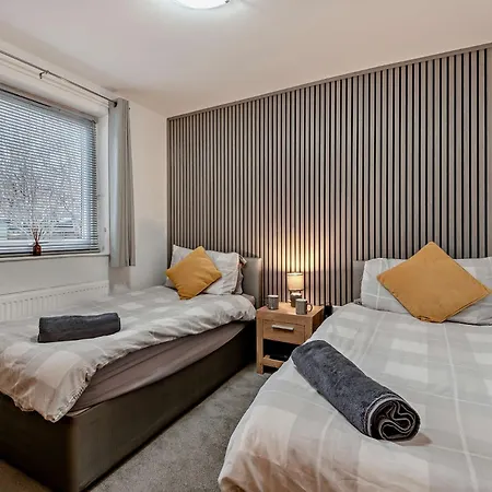 2 Bed In 86001 Prázdninový dům *