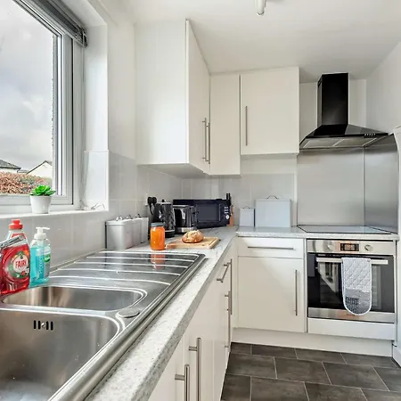 2 Bed In Oc-86001 *