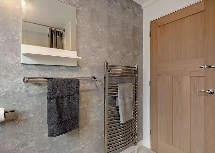 2 Bed In 86001 Prázdninový dům *