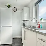 2 Bed In Oc-86001 Hébergement de vacances *